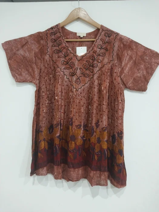 Remera Hindú Talle 6