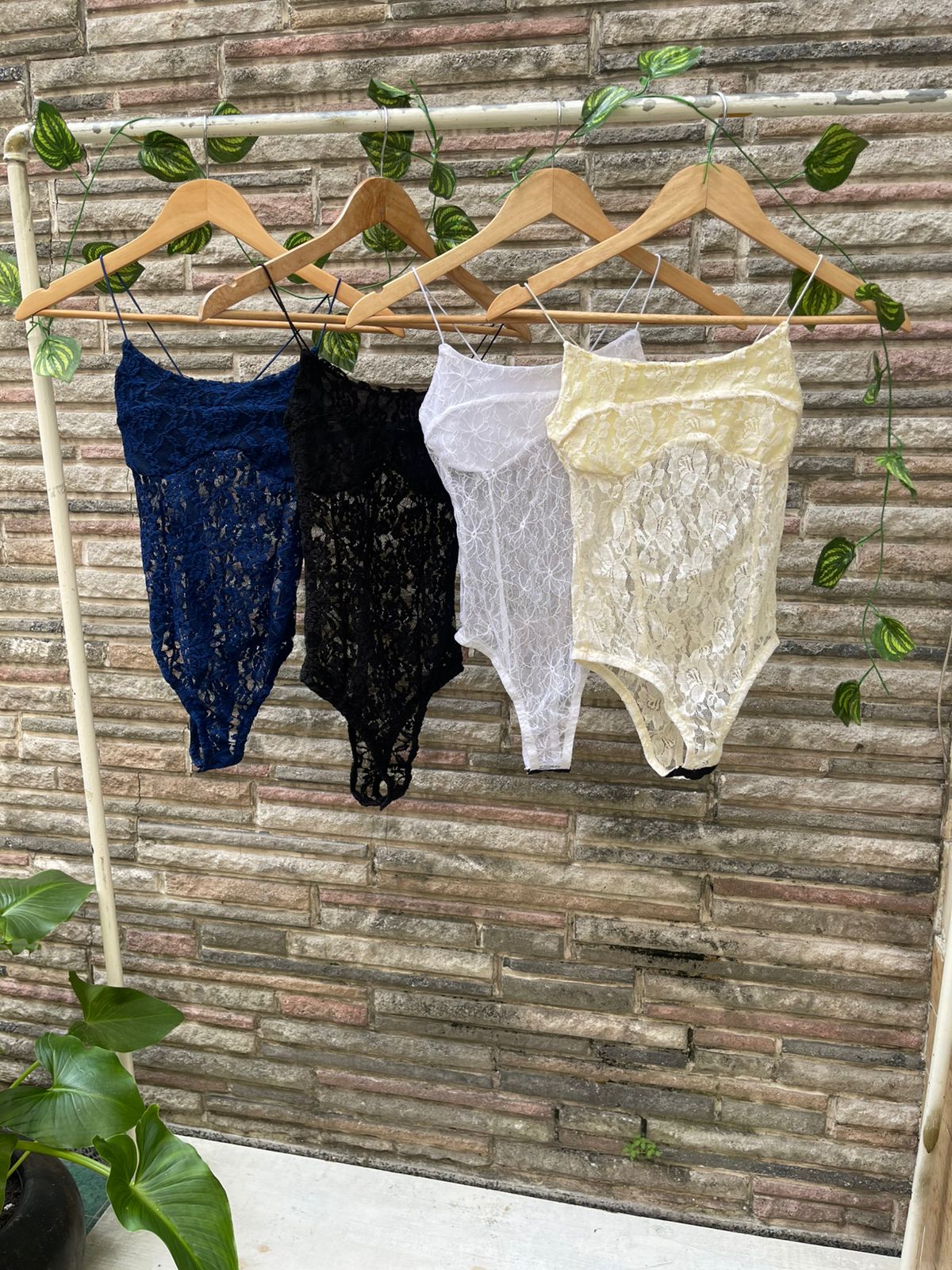 Body Encaje - a2a9fc76-8ce3-4fe5-b5d4-7d95059a5769.jpg