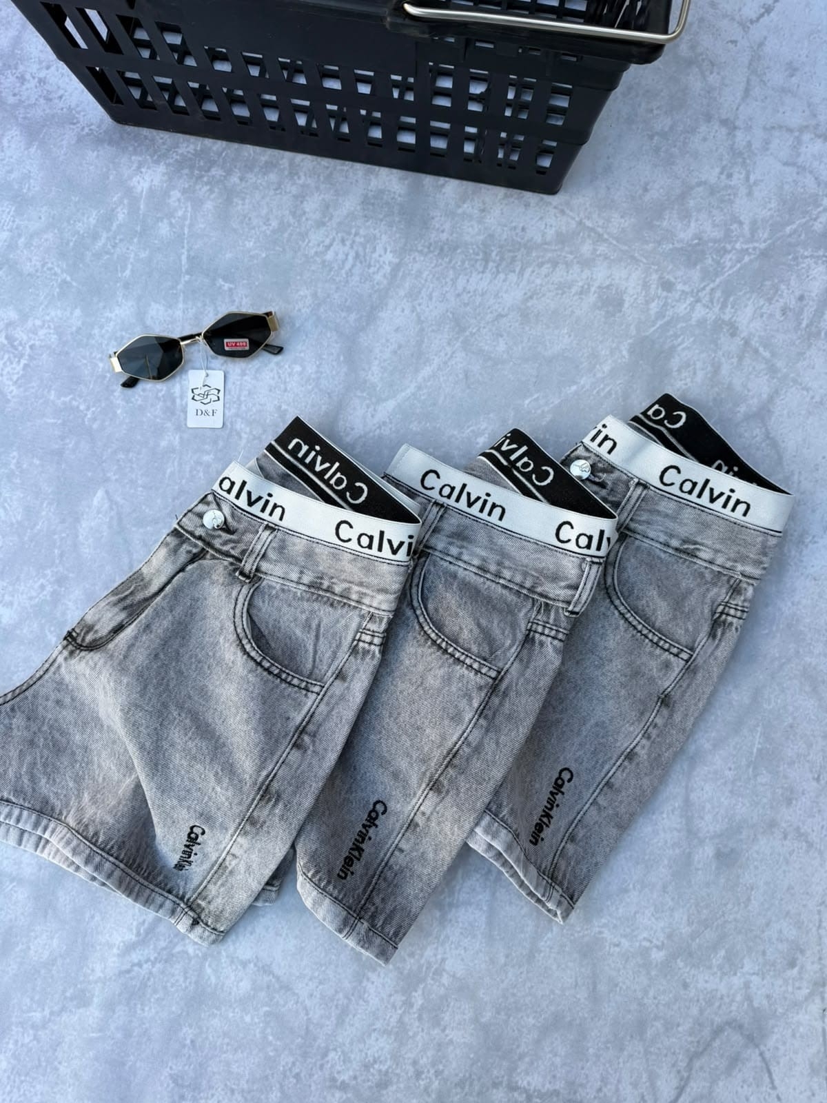 Short Ck Logo Bordado - Imagen 3