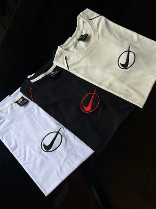 Remera Nk Circle
