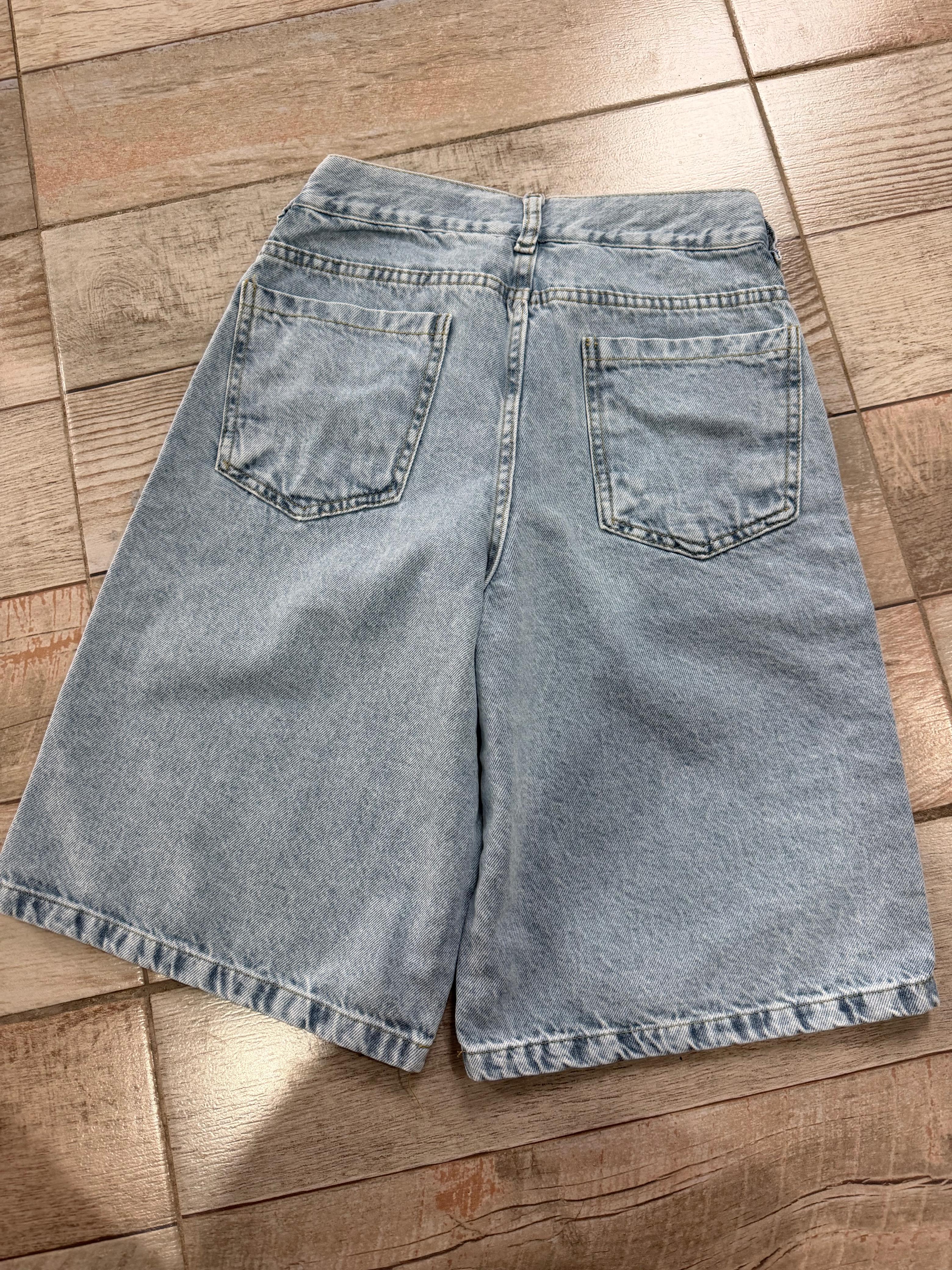 Bermuda Baggy Unisex - 952a71b6-226e-4a80-939b-3e2ac5ea4a48.jpeg