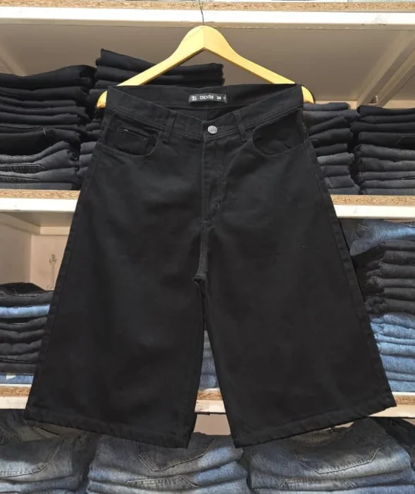 Bermuda Maxi Baggy Negro Liso