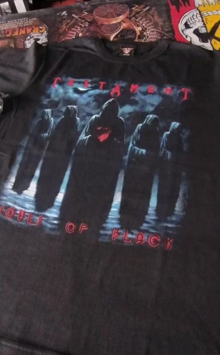 León Rock Remeras