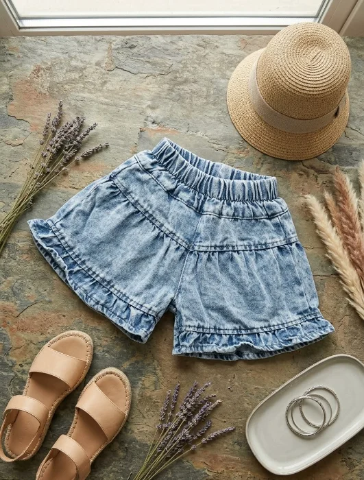 Short con Acabado Volado