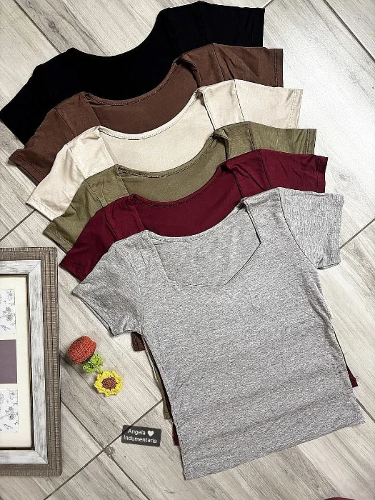 Remera Cuello Espejo Modal