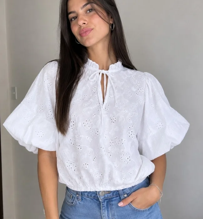 Blusa Polinen Bordado Manga Morning Glory