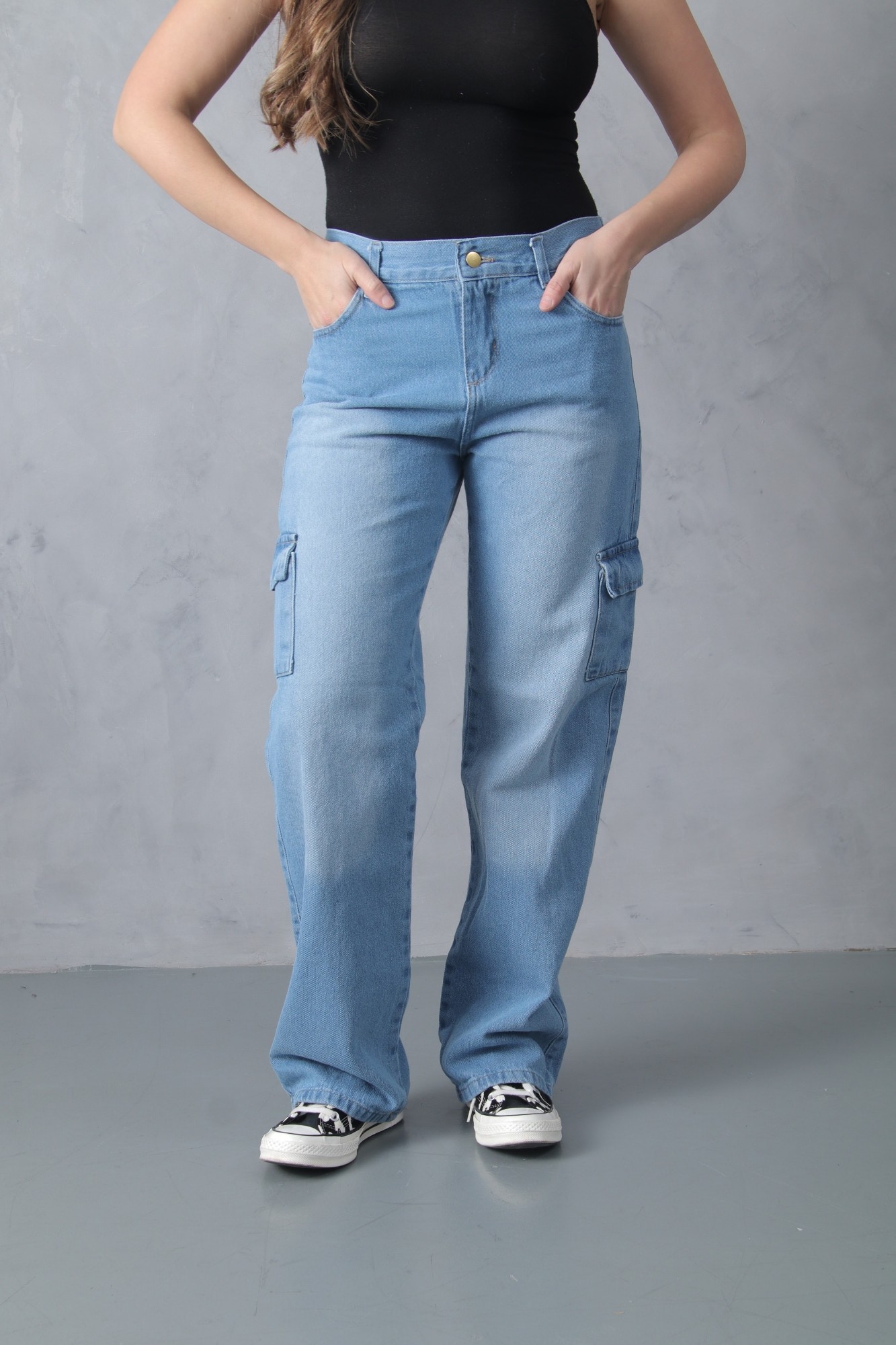 Wide Leg Celeste Cargo! con Bolsillo Delantero - Imagen 2