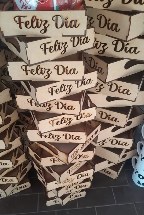 Baandejas 15x15 y 20x20 Dia de la Madre