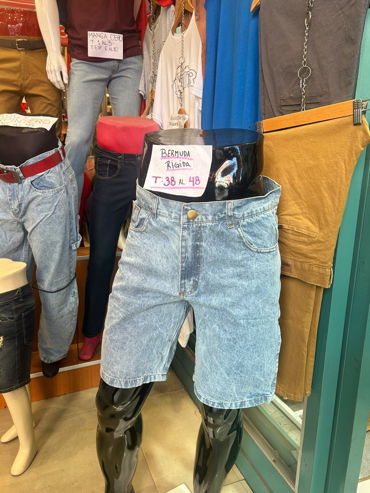Bermudas Jeans Mom Nevado - Imagen 3