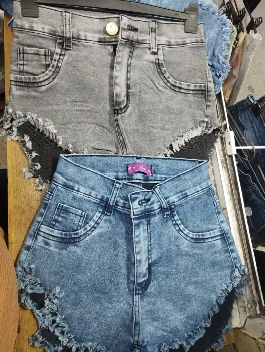 Short Elastizado Tiro Alto