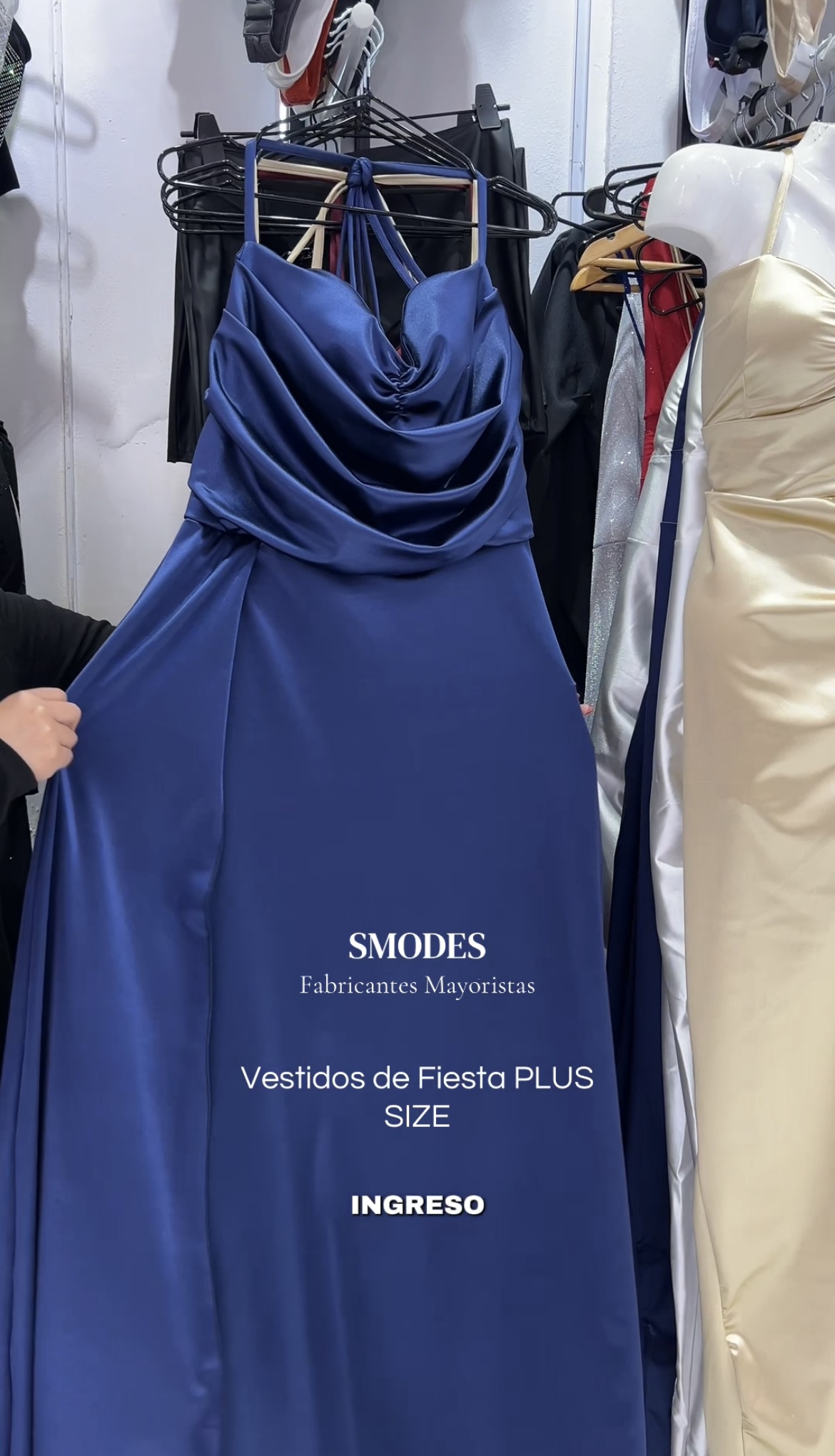 Vestido Largo de Fiesta Satén con Push Up Talle 4/5 - IMG_3671.jpeg