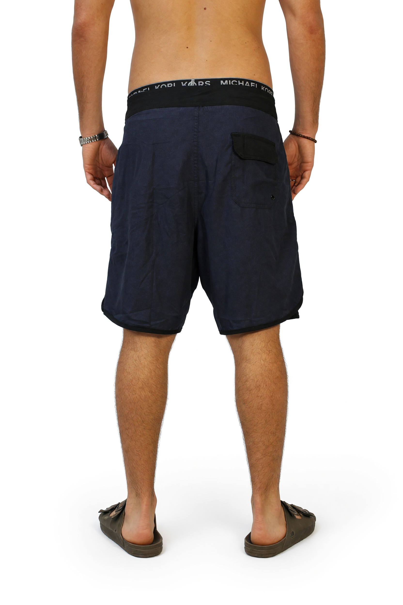 Art 2382 Malla Surf Estampada - New%20Template%20-%202026-10-09T091534.207%20(Modelos%20Fashion%20IA)%20(2).jpg