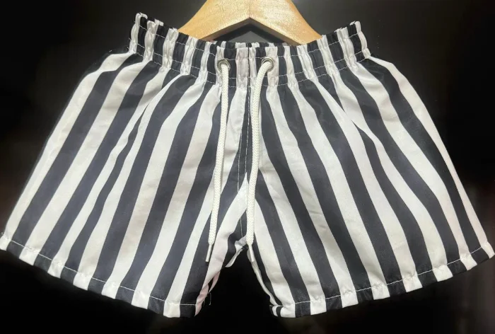 Short de Niño Rayado con Suspensor