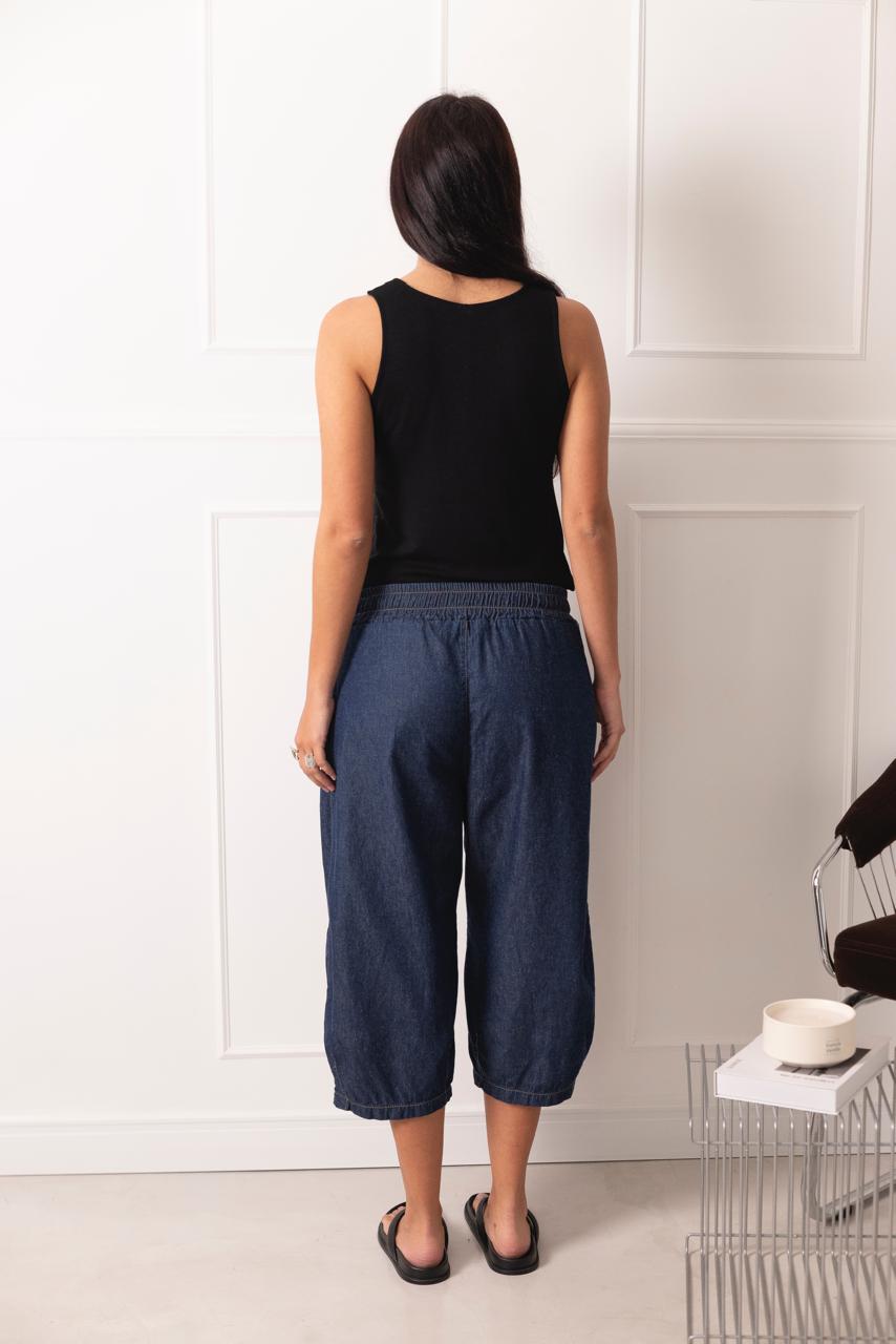 Capri Barrel Jean - WhatsApp%20Image%202026-10-23%20at%201.46.49%20PM%20(1).jpeg
