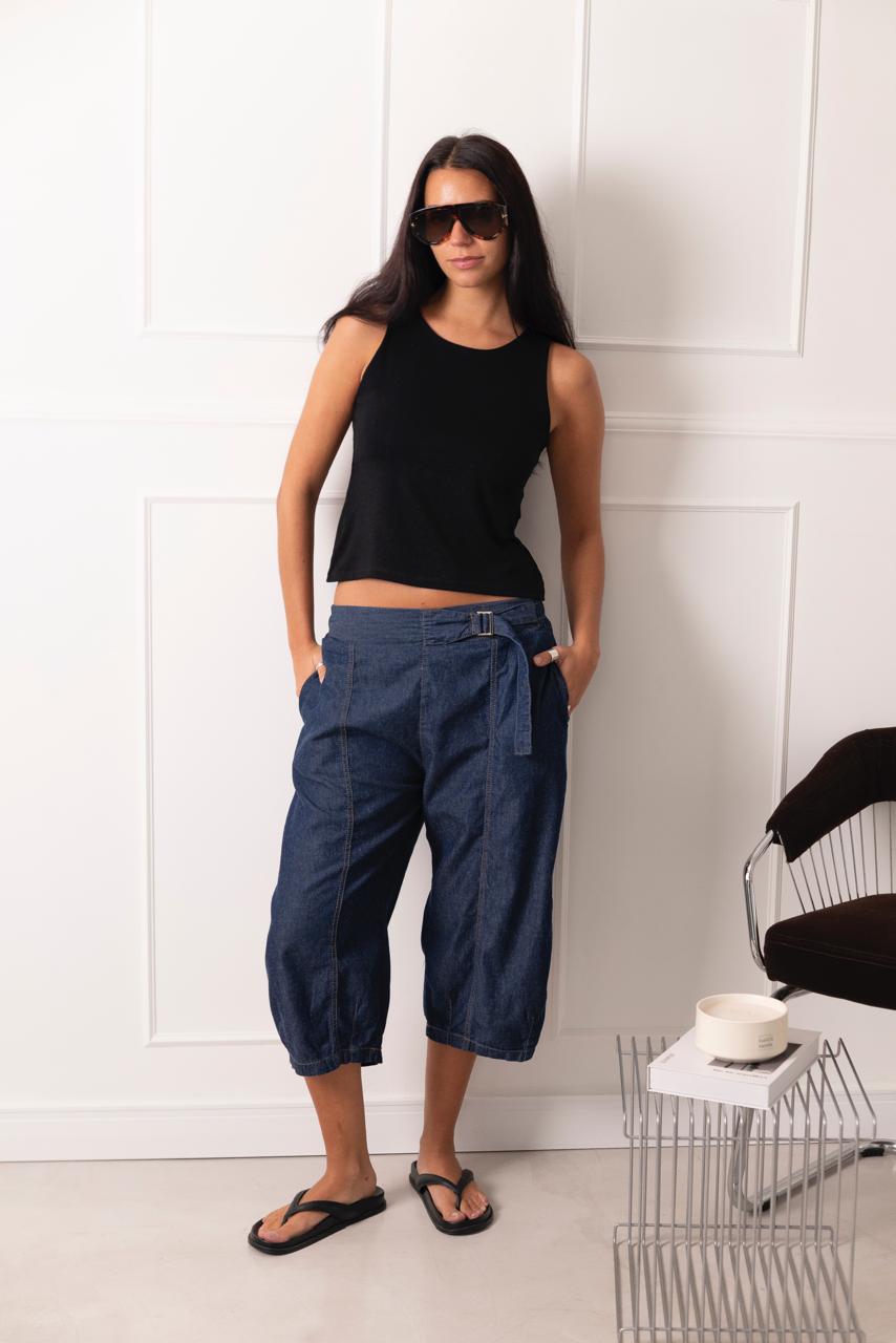 Capri Barrel Jean - WhatsApp%20Image%202026-10-23%20at%201.46.49%20PM%20(3).jpeg