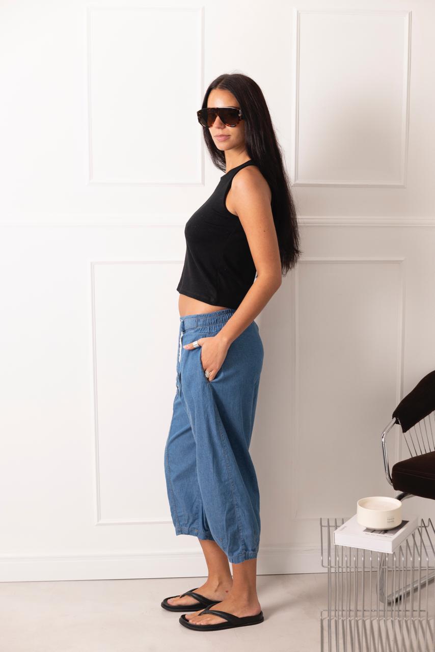 Capri Barrel Jean - WhatsApp%20Image%202026-10-23%20at%201.46.48%20PM%20(2).jpeg