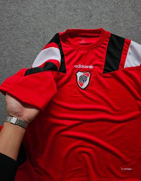 Camiseta Eqt River