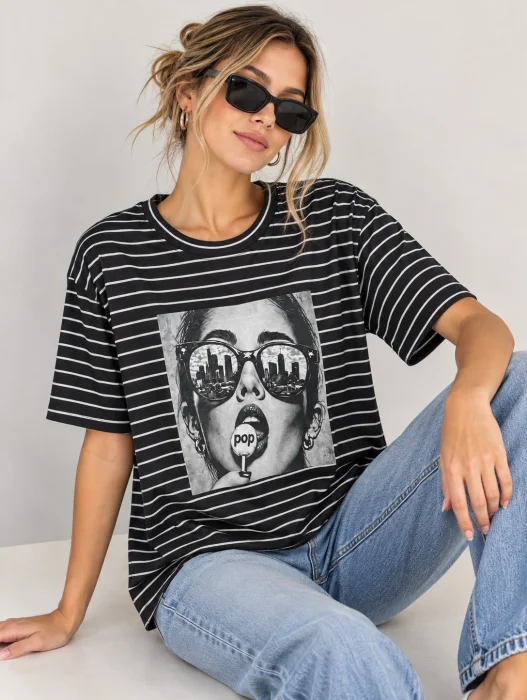 Remera a Rayas con Estampa