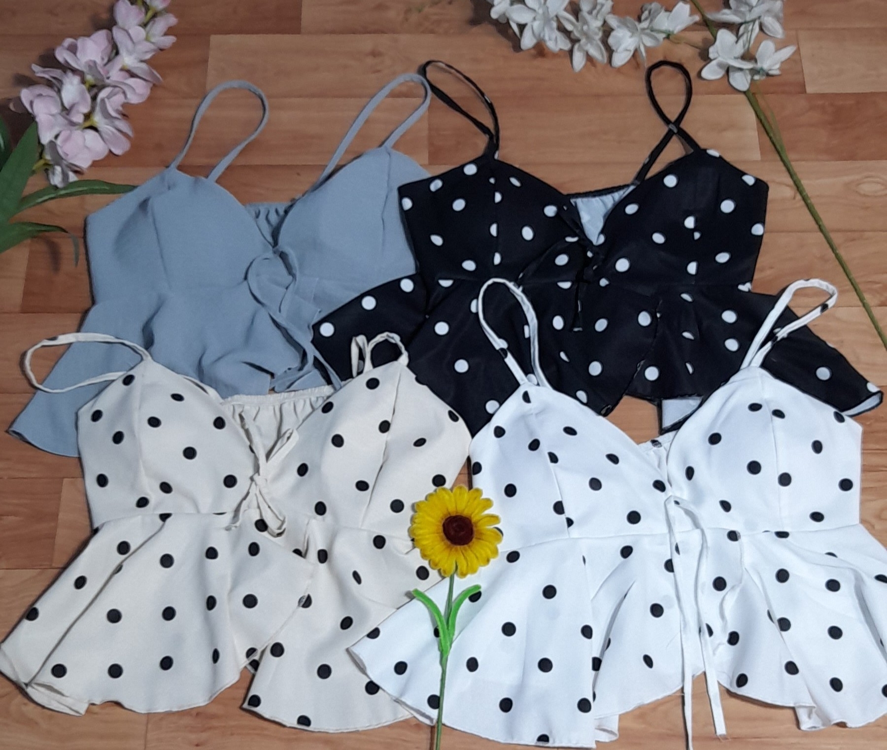 Tops Lunares - Imagen 3