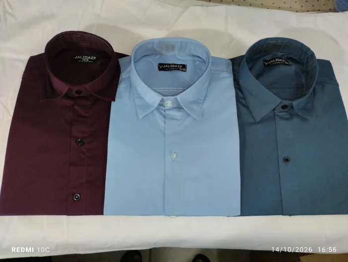 Camisa Lisa Elastizada