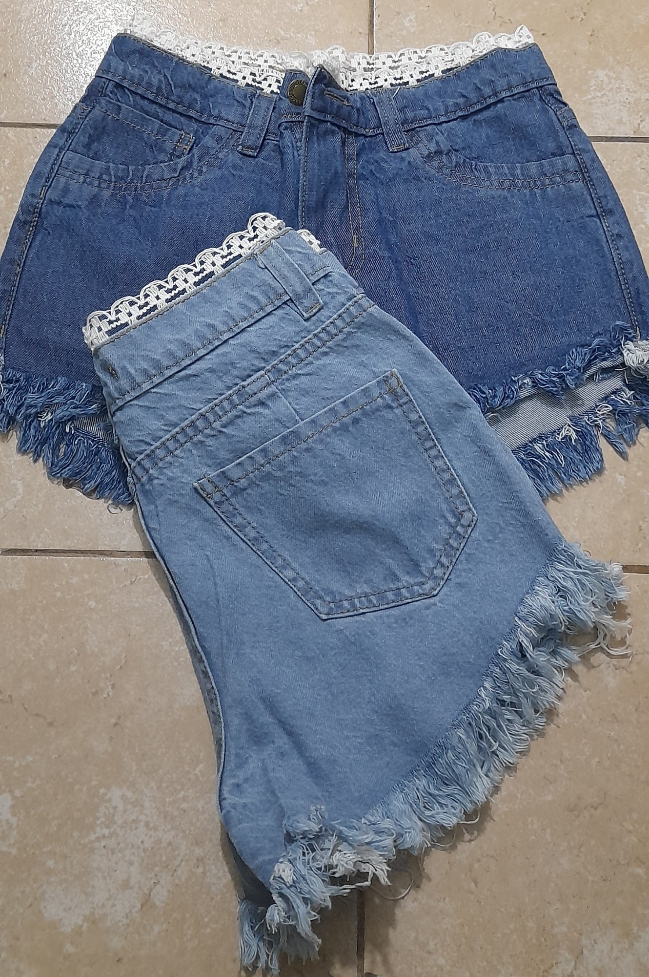 Short Pollera Celeste Puntillas Tiro Intermedio Deflecado Rígido - Imagen 4