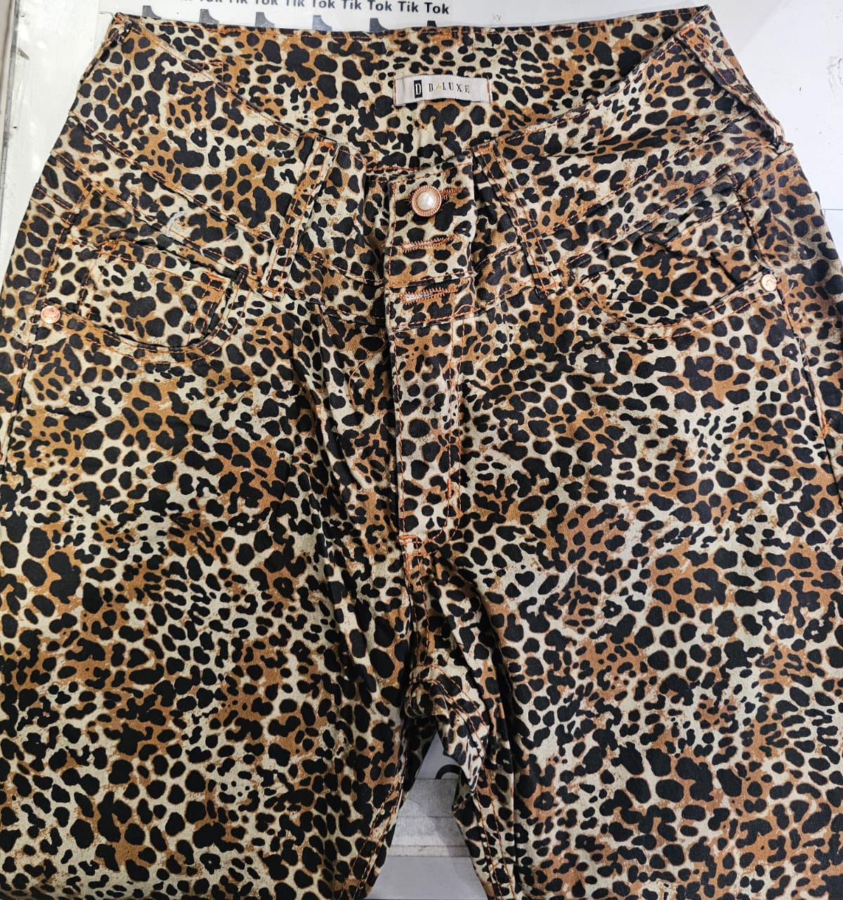 Oferta Pantalon de Gabardina Animal Print Talles Grandes - pantalon%20animal%20print%203.jpeg