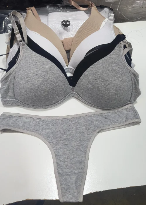 Conjunto Triángulo Andreiiissaaa