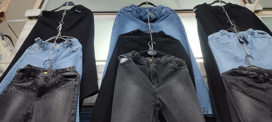 Pantalones Jean de Niña Talle del 6 al 16 - Imagen 2