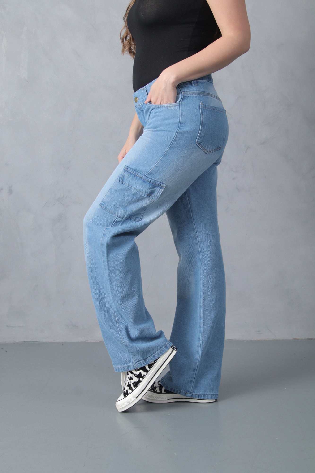Wide Leg Celeste Cargo con Bolsillo Delantero - Imagen 8