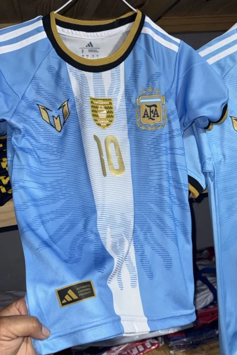 Nueva de Messi Adulto y Niño
