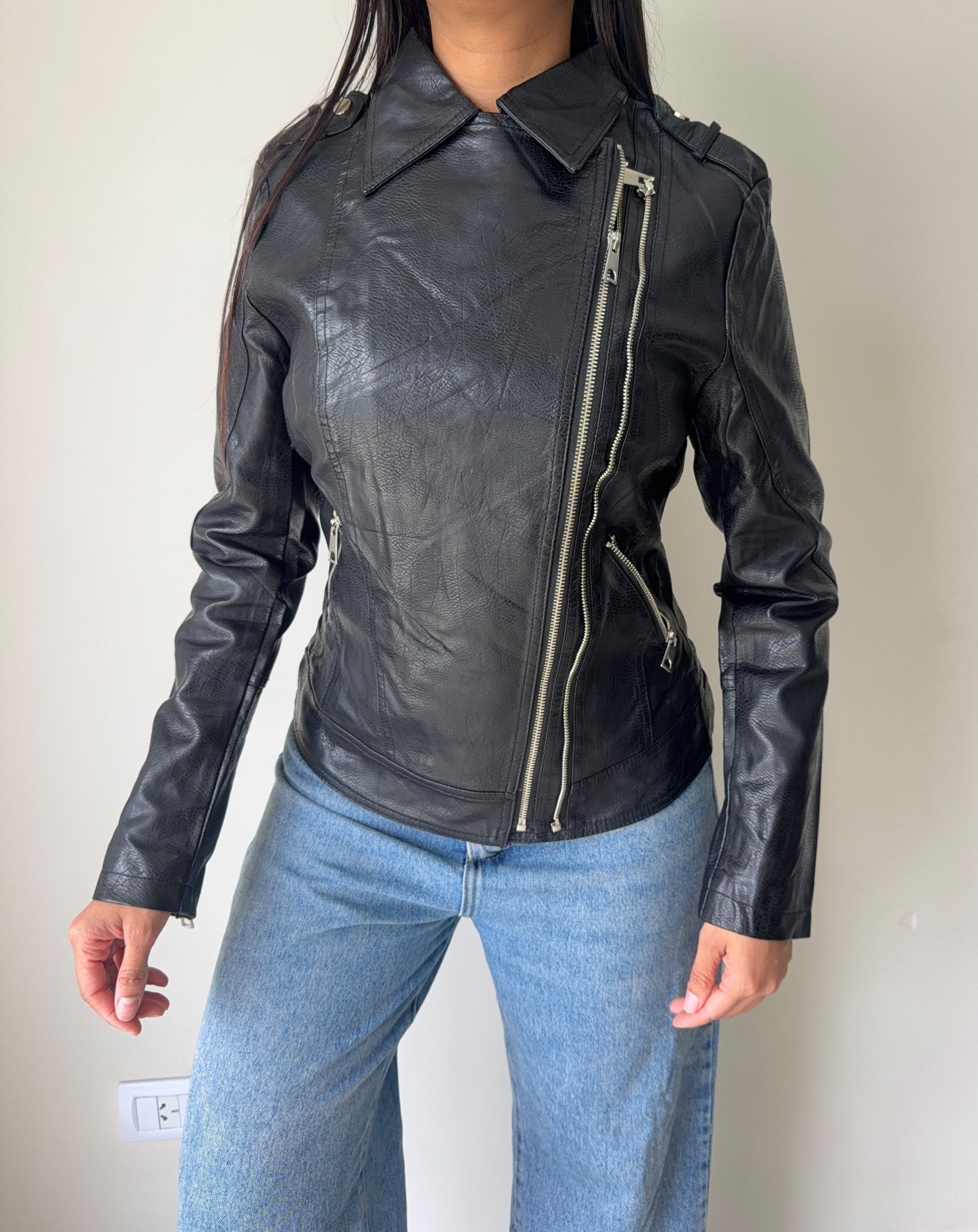 Campera Ecocuero Doble Cierre - Imagen 4