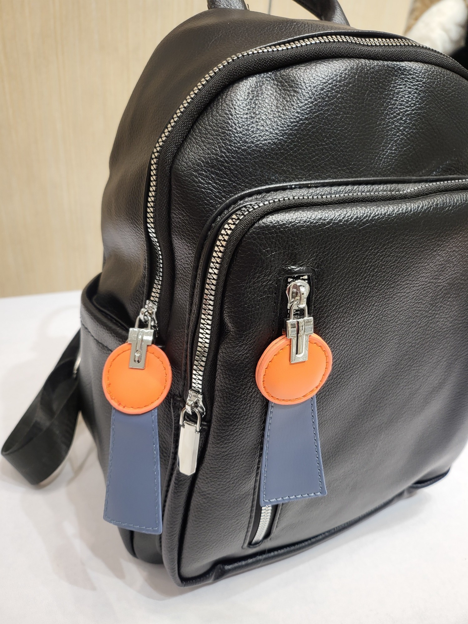 Mochila Eco Cuero - Imagen 2