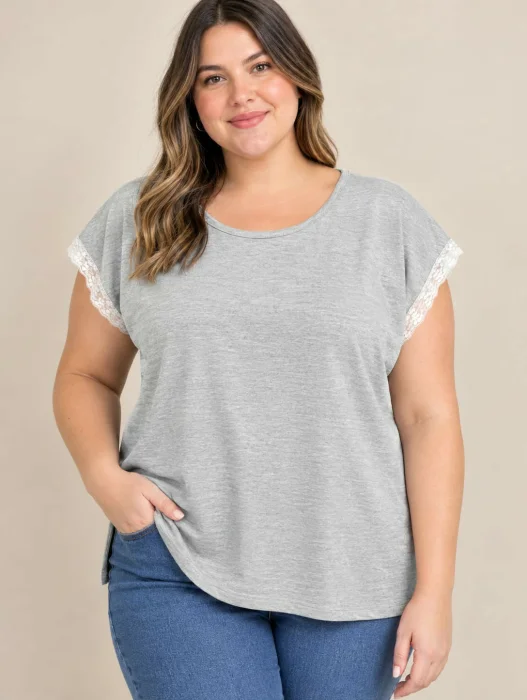 Remera Especial con Puntilla