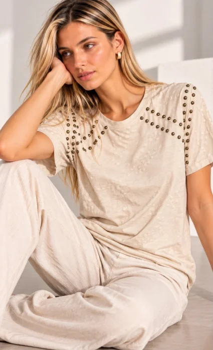 Remera Tachas Importado