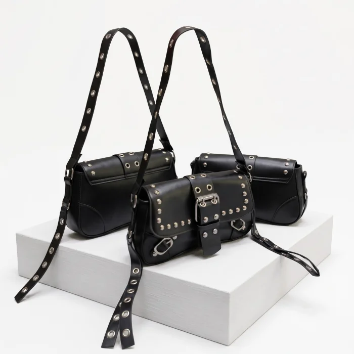 Cartera Mini Bag Tachas