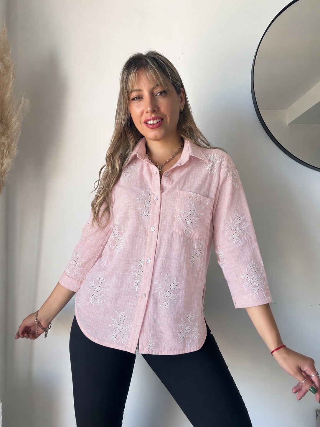 Camisas Bordadas . 2 al 6 - Imagen 3