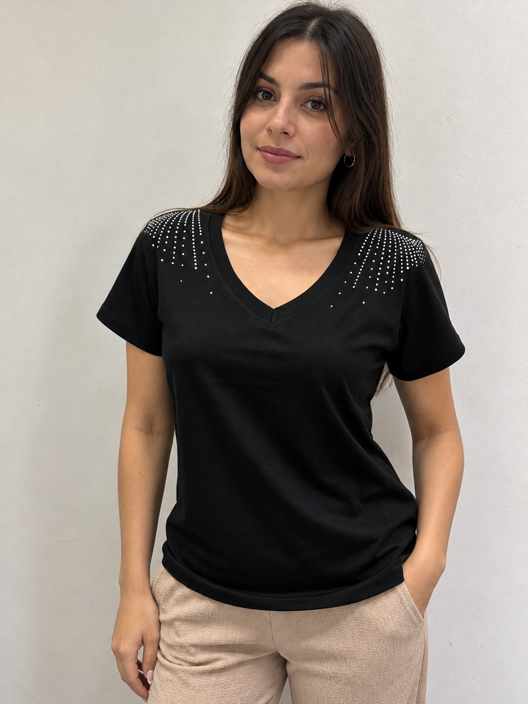 Remera de Algodón con Strass - 5E1E6957-7AC1-45C4-A346-F866968C6B3F.png