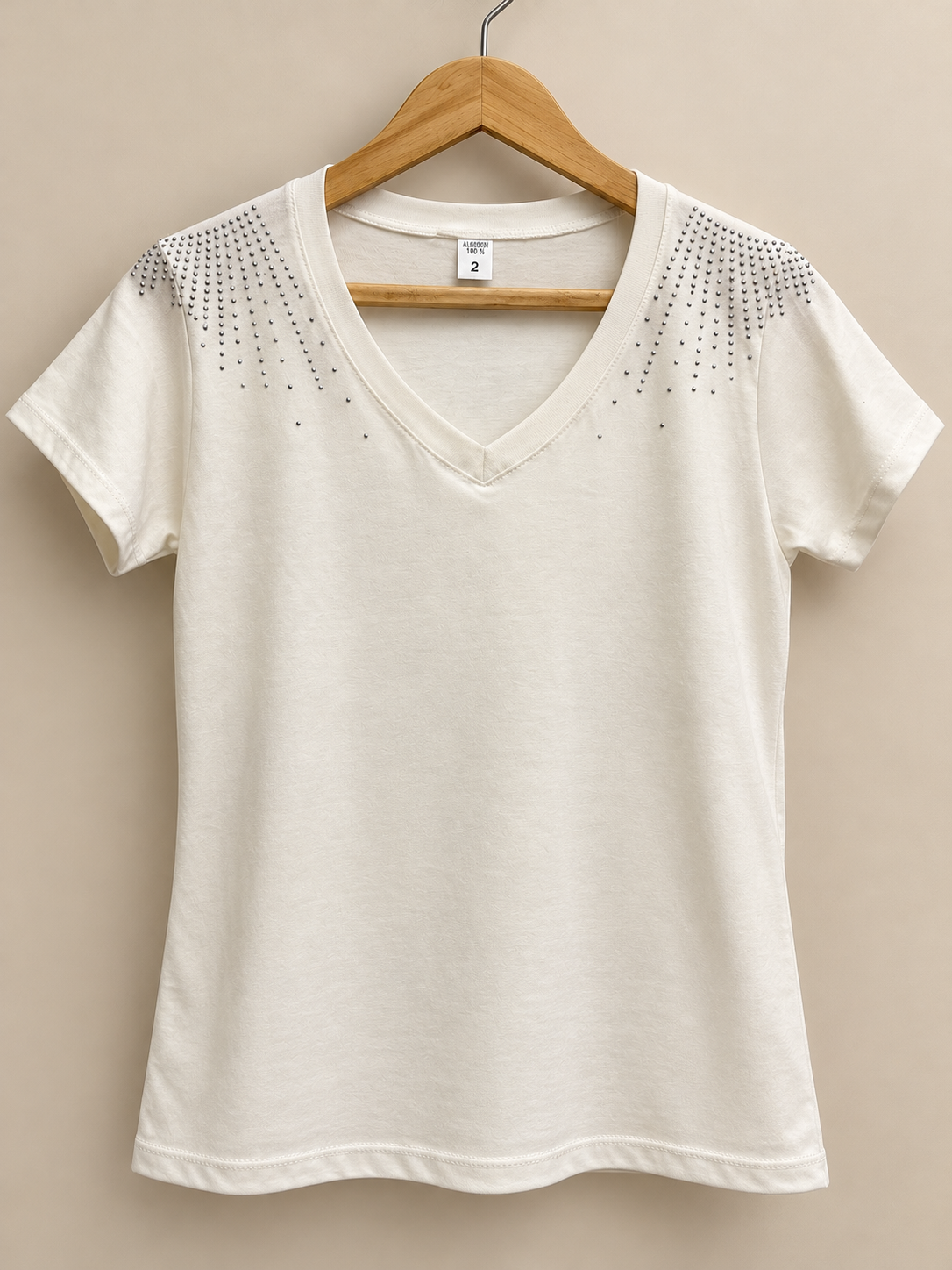 Remera de Algodón con Strass - D17D00C1-3B69-4E8B-90FF-5DADDF0B9210.png
