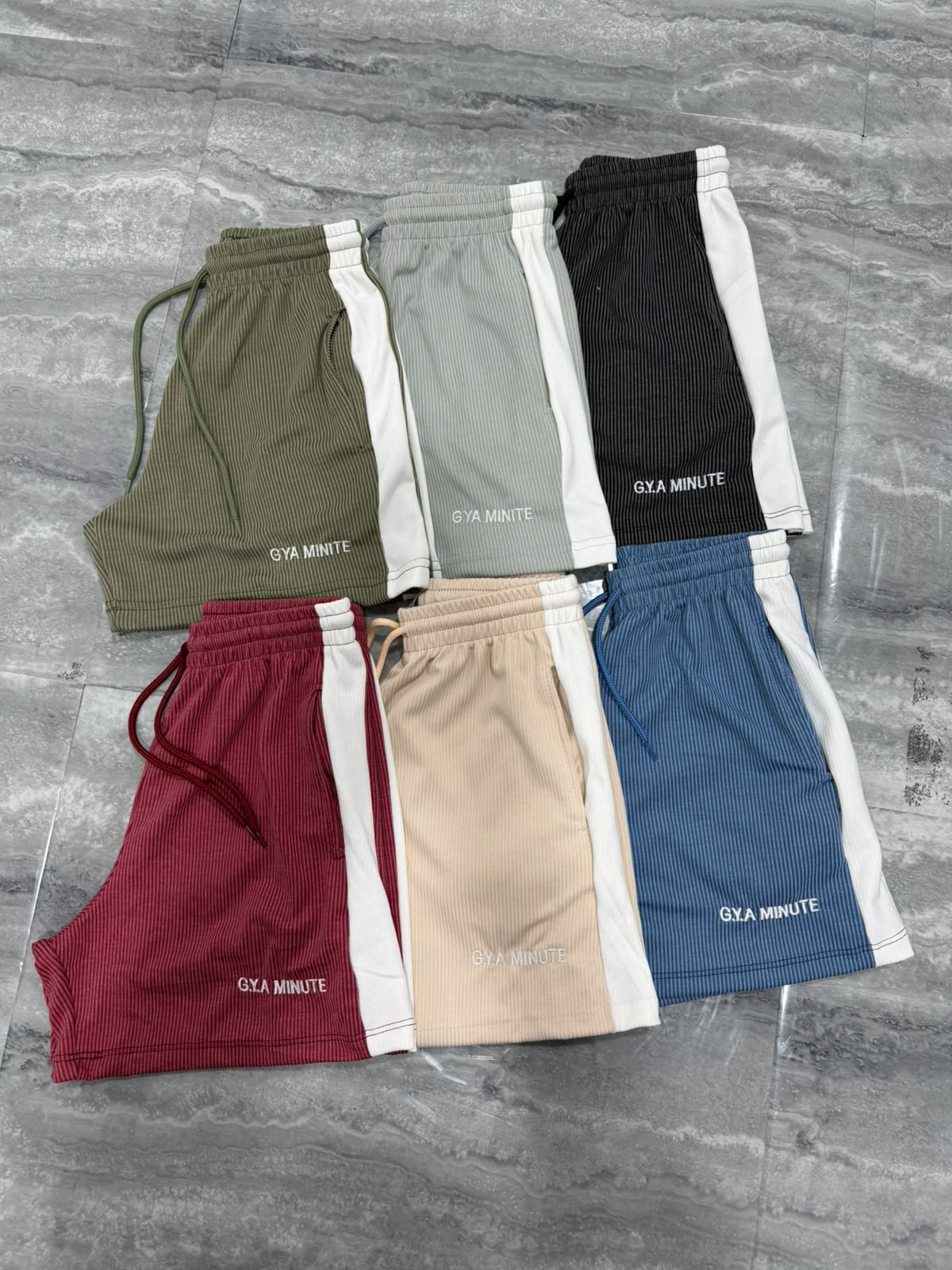 Short Bordado de Morley Diésel con Franja - cb631928-a115-42c7-b8e0-ebb7439a0f2d.jpeg