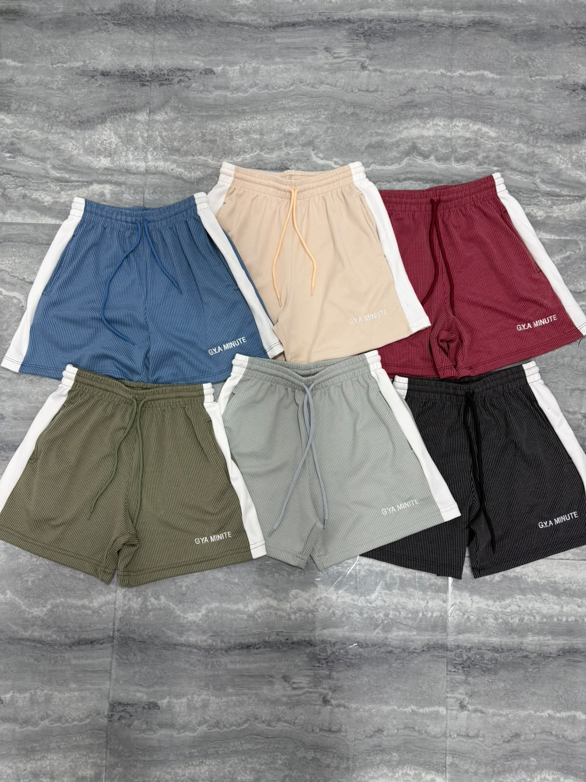 Short Bordado de Morley Diésel con Franja - 602ed7c8-13df-43d4-b609-1d98d7010f08.jpeg
