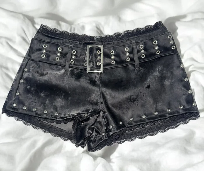 Short Puntilla Cuerina