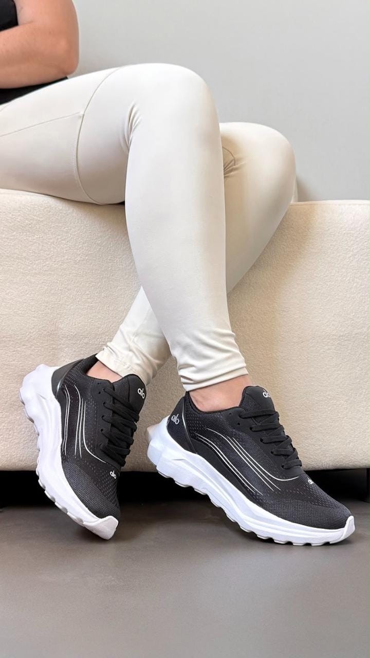 Zapatillas Importadas Alo Runnig Negro Blanco - Imagen 2
