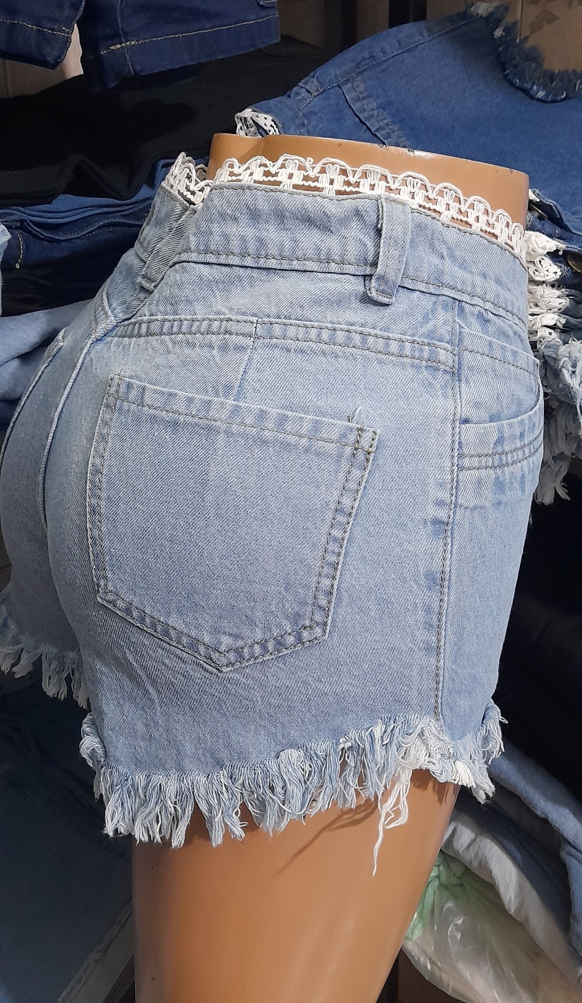 Pollera  Shorts  con Puntillas  Celeste  Rígido Tiro Intermedio Deflecado - Imagen 2