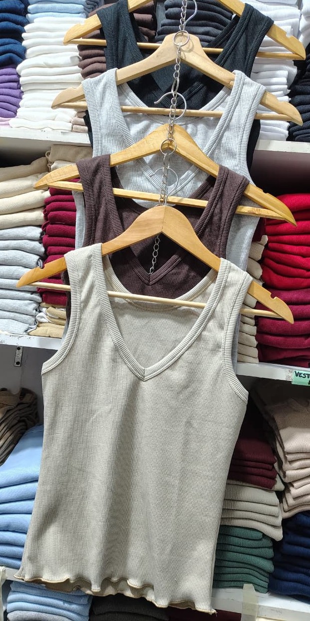 Musculosa Escote V - Imagen 2