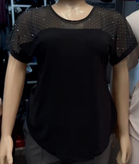 Blusa con Tull y Strass Talles Especiales 6,8,10,12