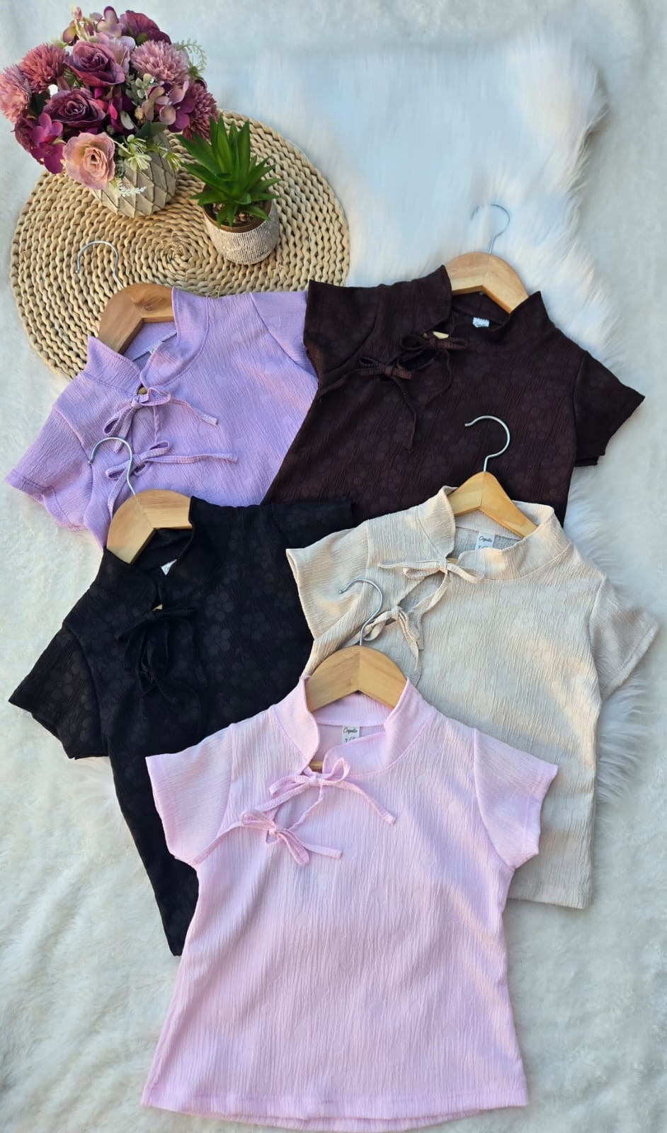 Conjuntos de Hawai Gofrado. Blusa Cuello Asiático y Short con Pinzas. - Imagen 3