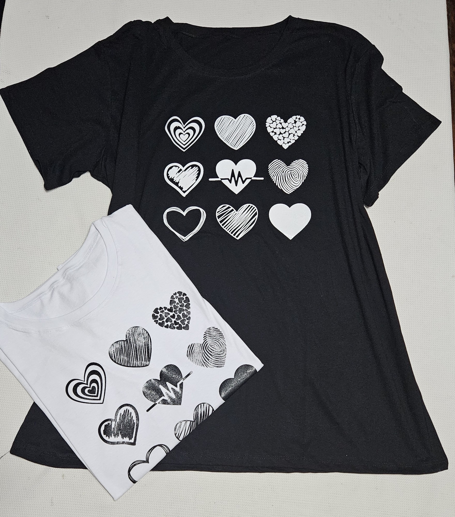 Remera Hearts - Imagen 3