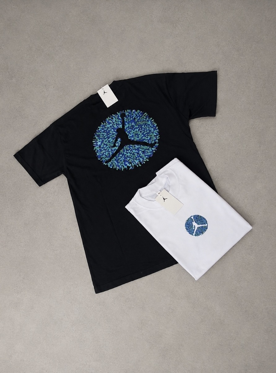 Remera Oversize Doble Estampa - IMG_1603.jpeg