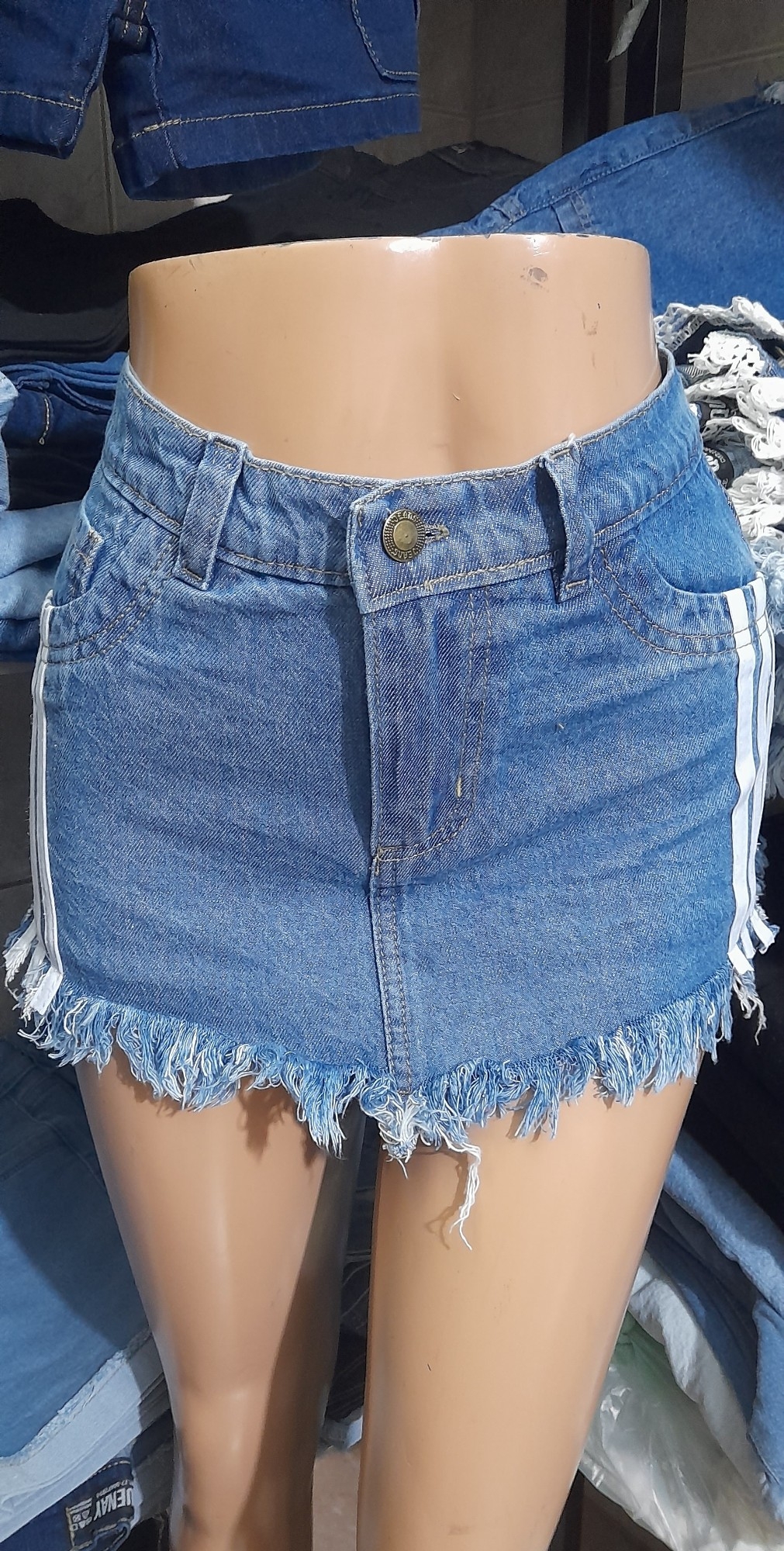Shorts Pollera 3 Tiras Ston Tiro Intermedio Rígido Deflecado - Imagen 3