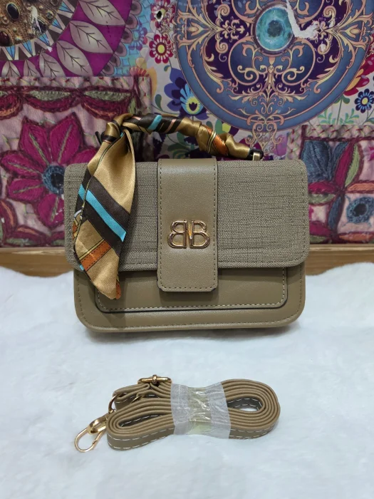 Hermoso Modelo de  Carterita Morral de Cuero Pu  Excelente Calidad